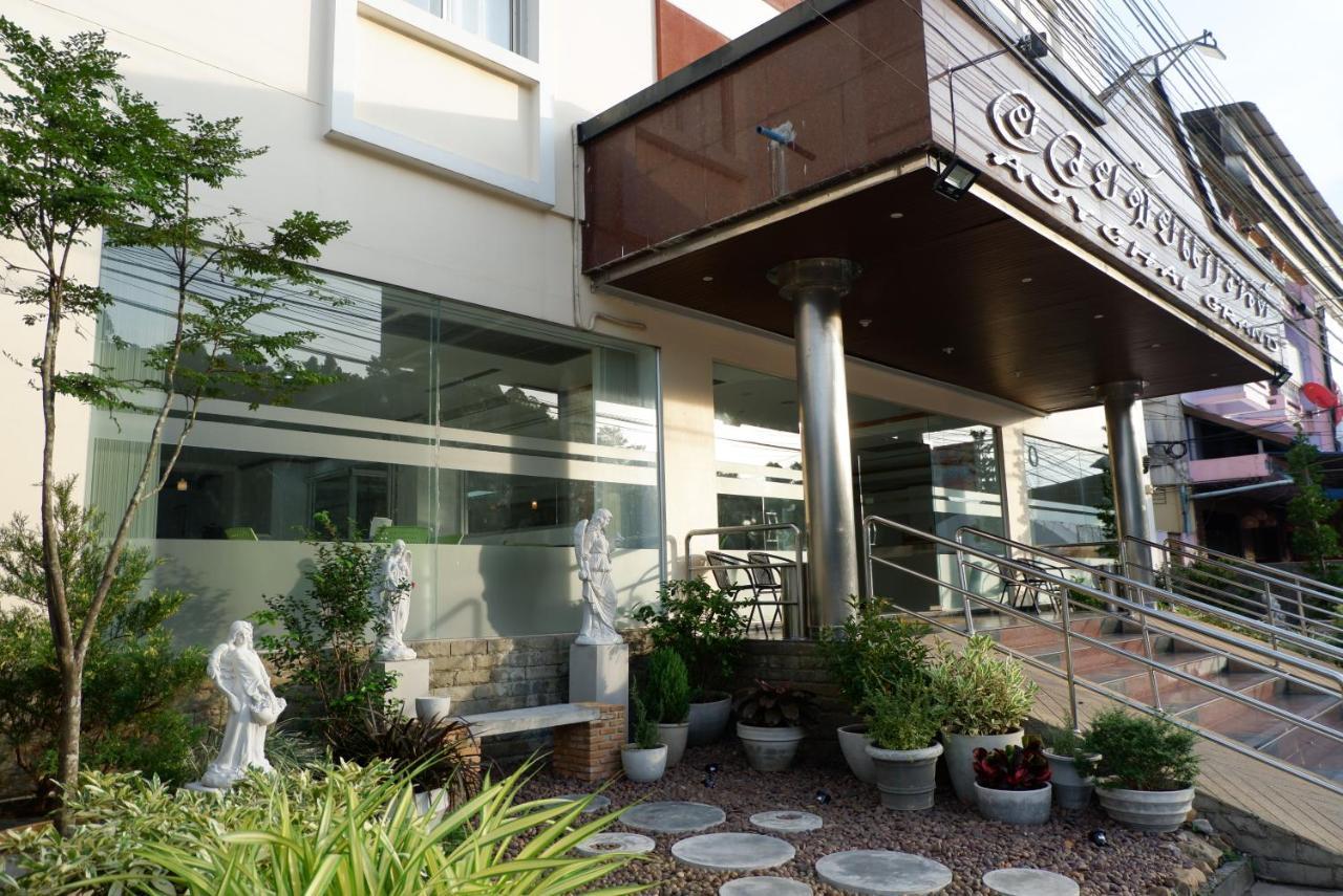 Auychai Grand Hotel Lang Suan Extérieur photo